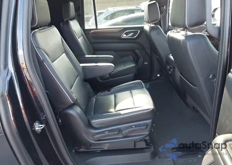 2023 Chevrolet Suburban 4Wd Premier z USA, uszkodzony, nr VIN 1GNSKFKD9PR510124